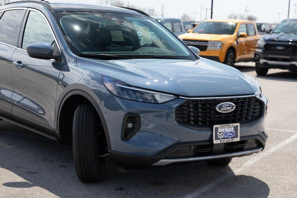 2025 Ford Escape Plug-in hybrid PHEV - Photo 5