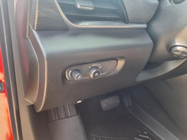 2023 Chevrolet Traverse High Country - Photo 18