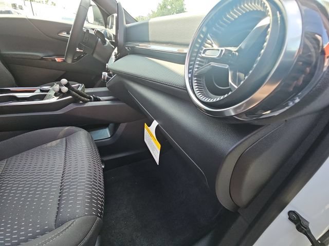2027 Chevrolet Equinox LT - Photo 31
