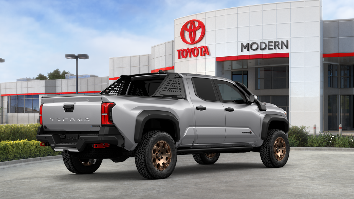 New 2025 Celestial Silver M Toyota Trailhunter image 94