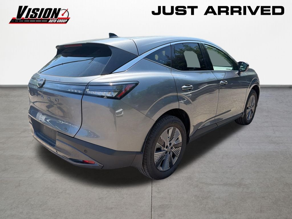 Used 2026 Gray Nissan SL image 5