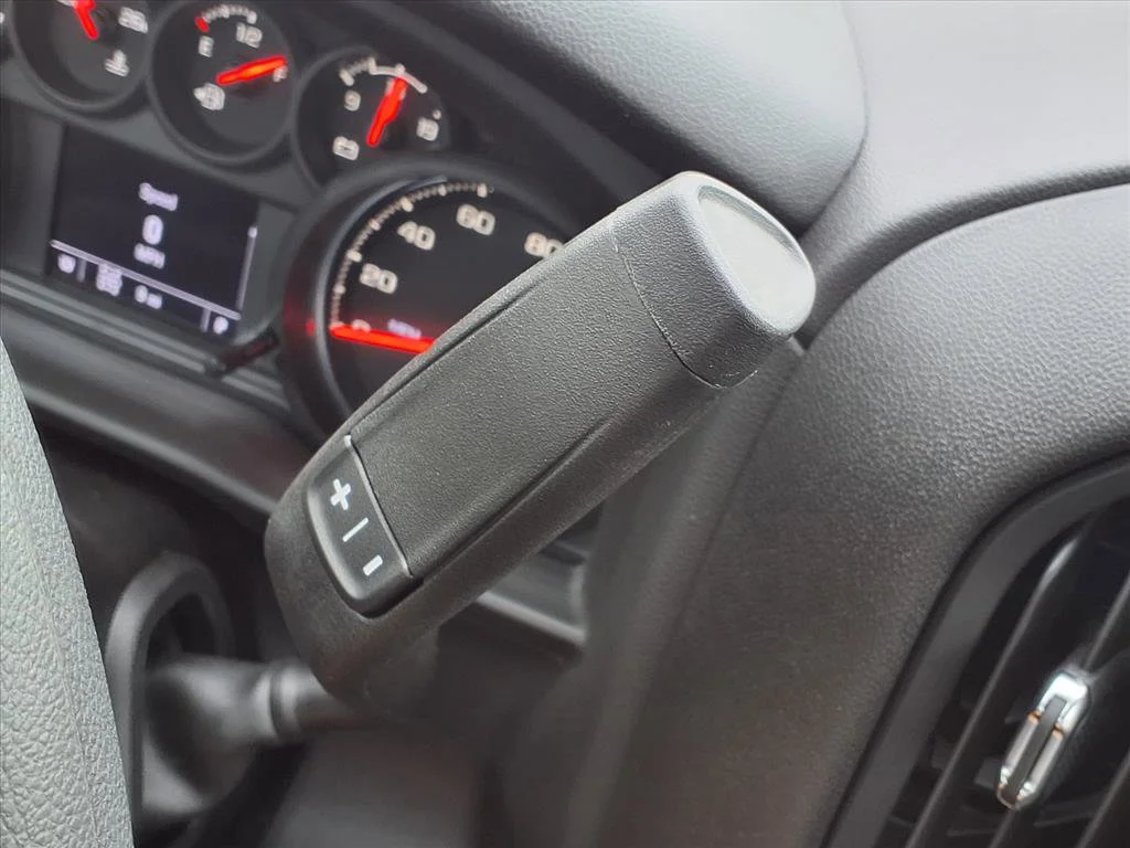 2025 GMC Sierra 3500HD Pro - Photo 8