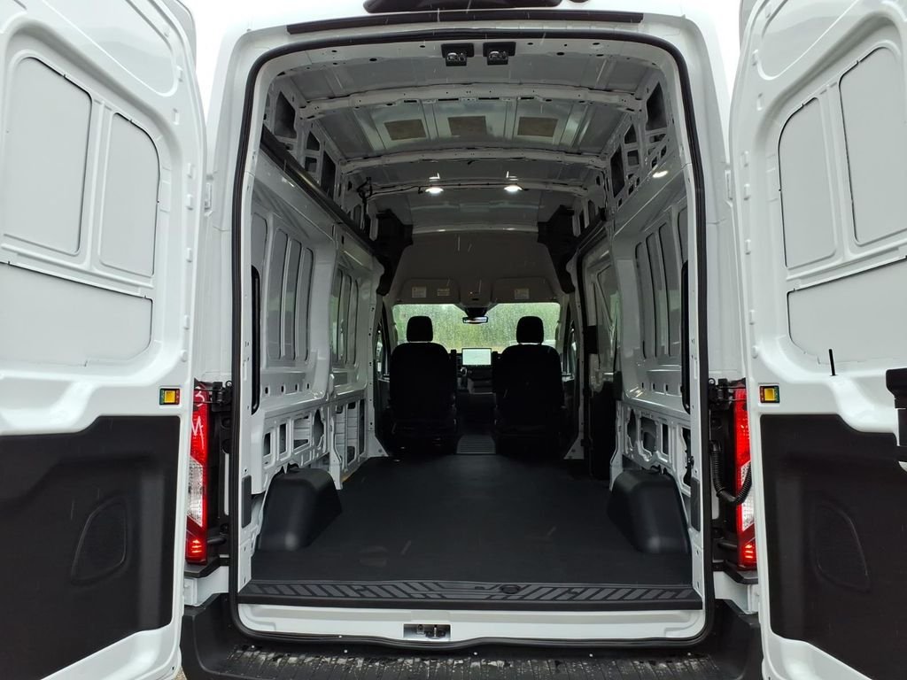 New 2026 Oxford White Ford Cargo Van image 11