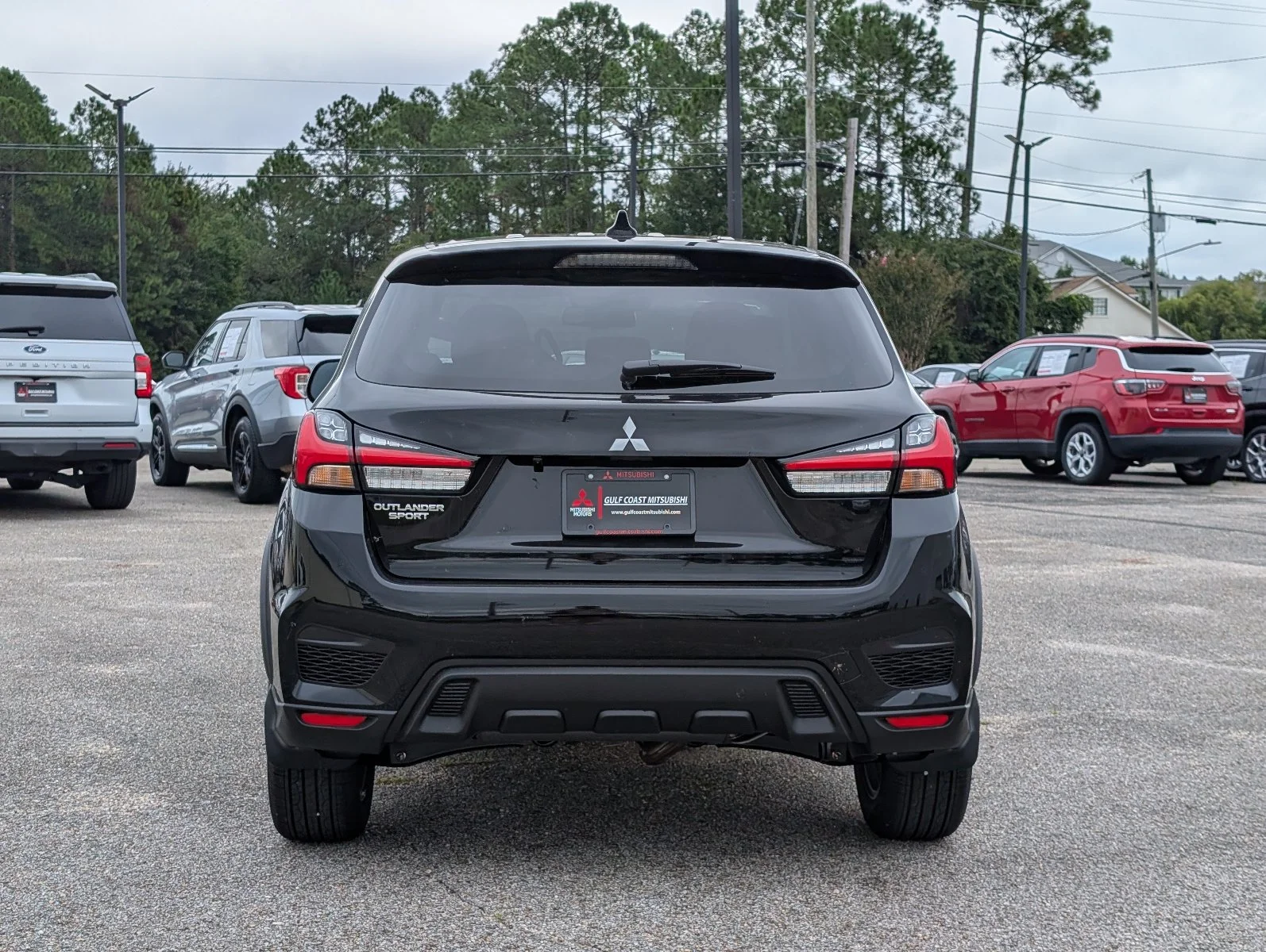 New 2027 Black Mitsubishi 2.0 ES image 4