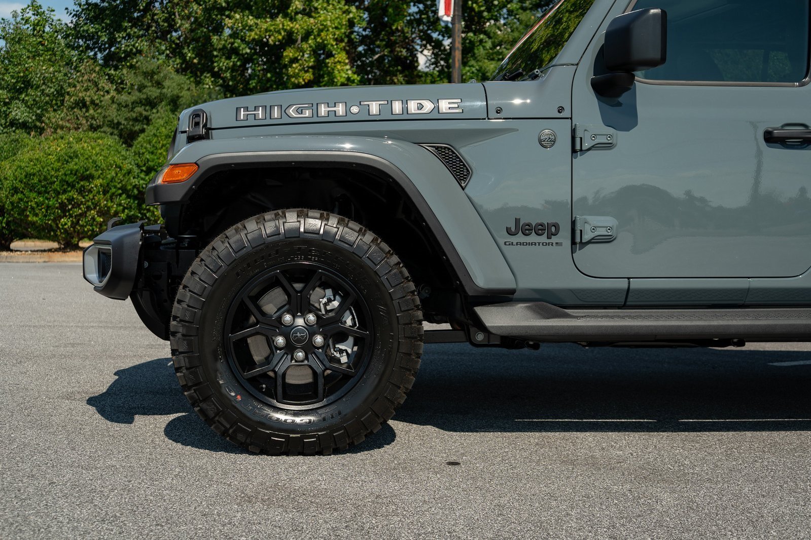 2025 Jeep Gladiator Sport photo 4