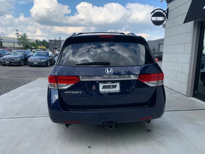 Used 2016 Blue Honda EX Minivan 4D image 8