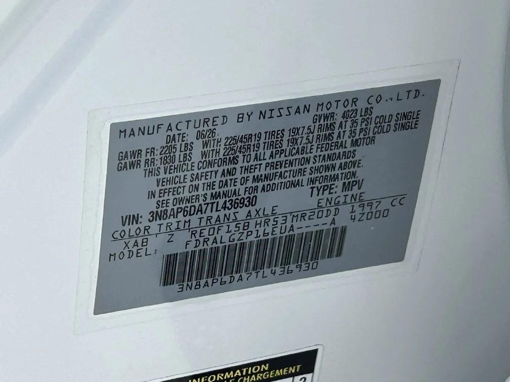 New 2026 Aspen White TriCoat / Super Black Two-tone Nissan SR image 20