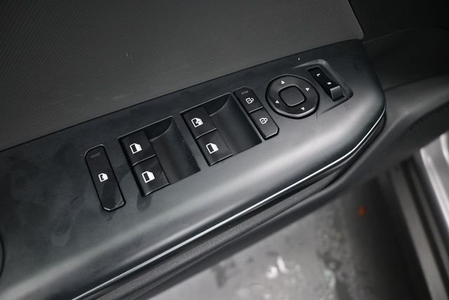 Used 2025 Gray Kia LXS image 13