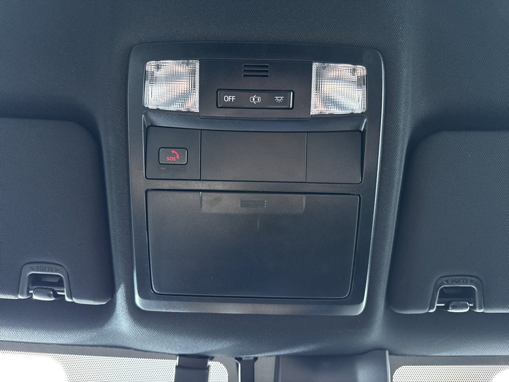 Used 2023 GREY Toyota  image 24