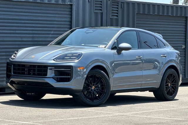 2026 Porsche Cayenne Coupe
