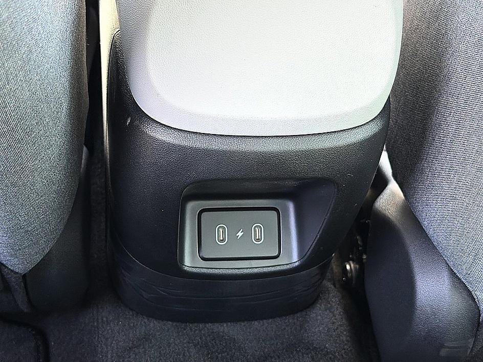 New 2026 Abyss Black Hyundai Limited image 7
