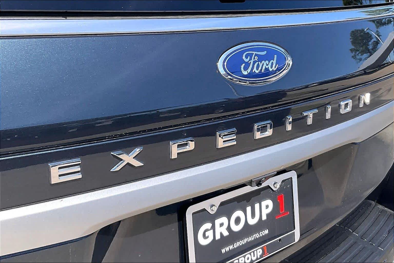 Used 2024 Stone Blue Metallic Ford XLT image 30
