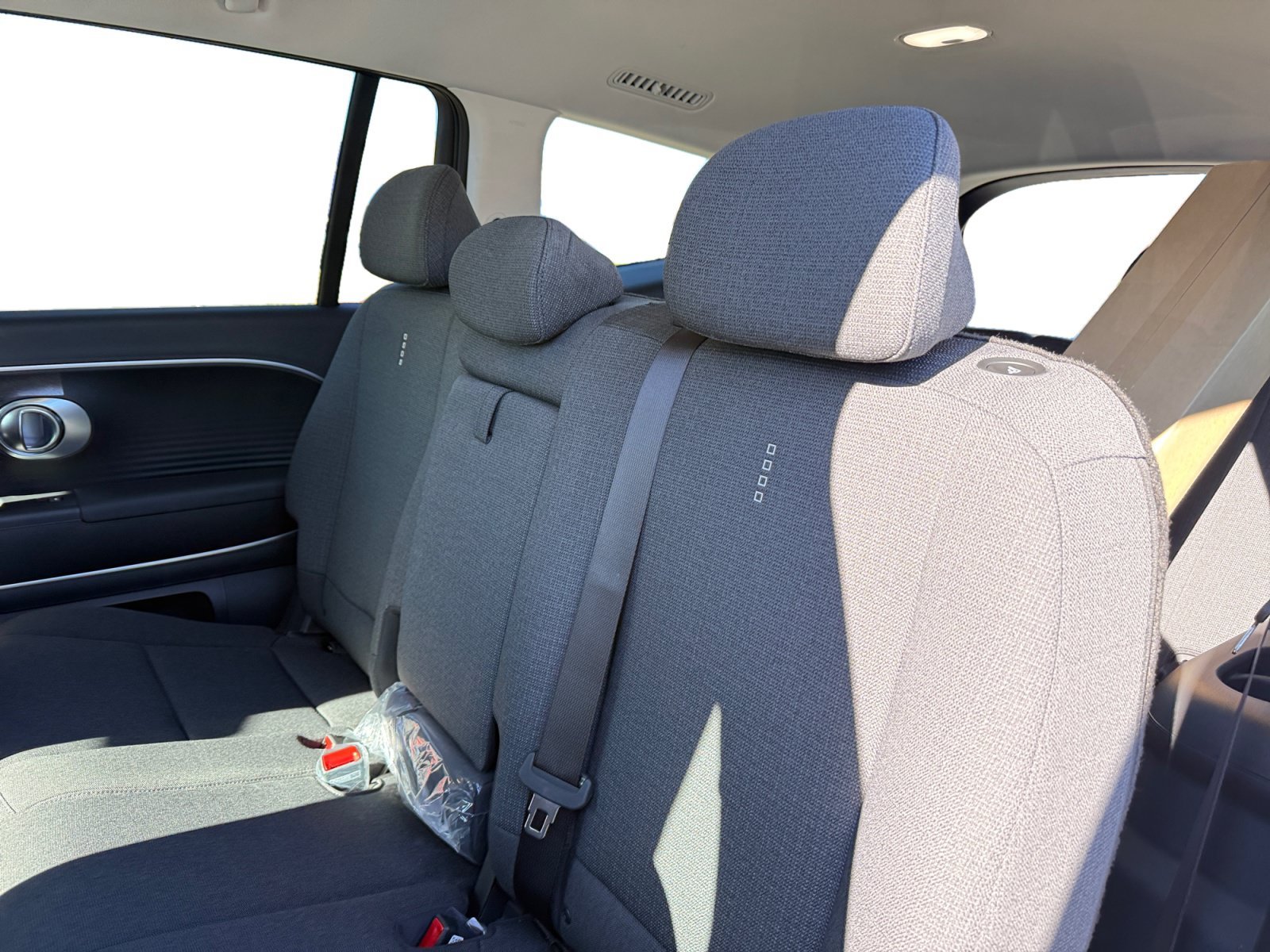 New 2026 Snow White Pearl Hyundai SE image 16