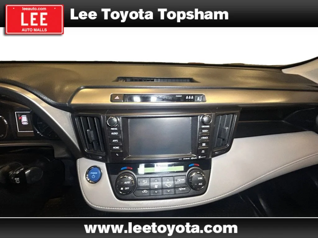 Used 2018 Magnetic Gray Metallic Toyota Hybrid XLE image 10