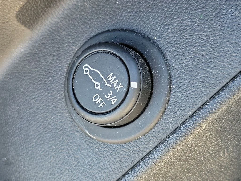 Used 2020 Pacific Blue Metallic Chevrolet LT image 22