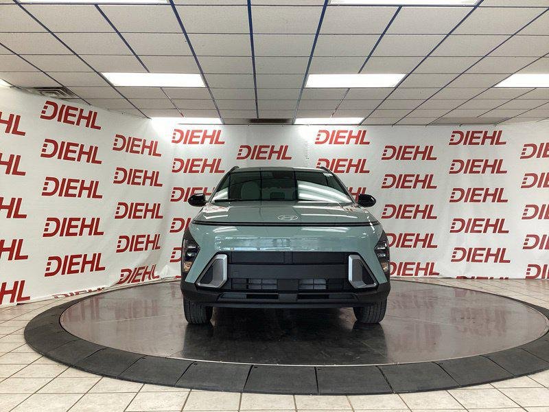 New 2027 Green Hyundai SEL Sport AWD image 2