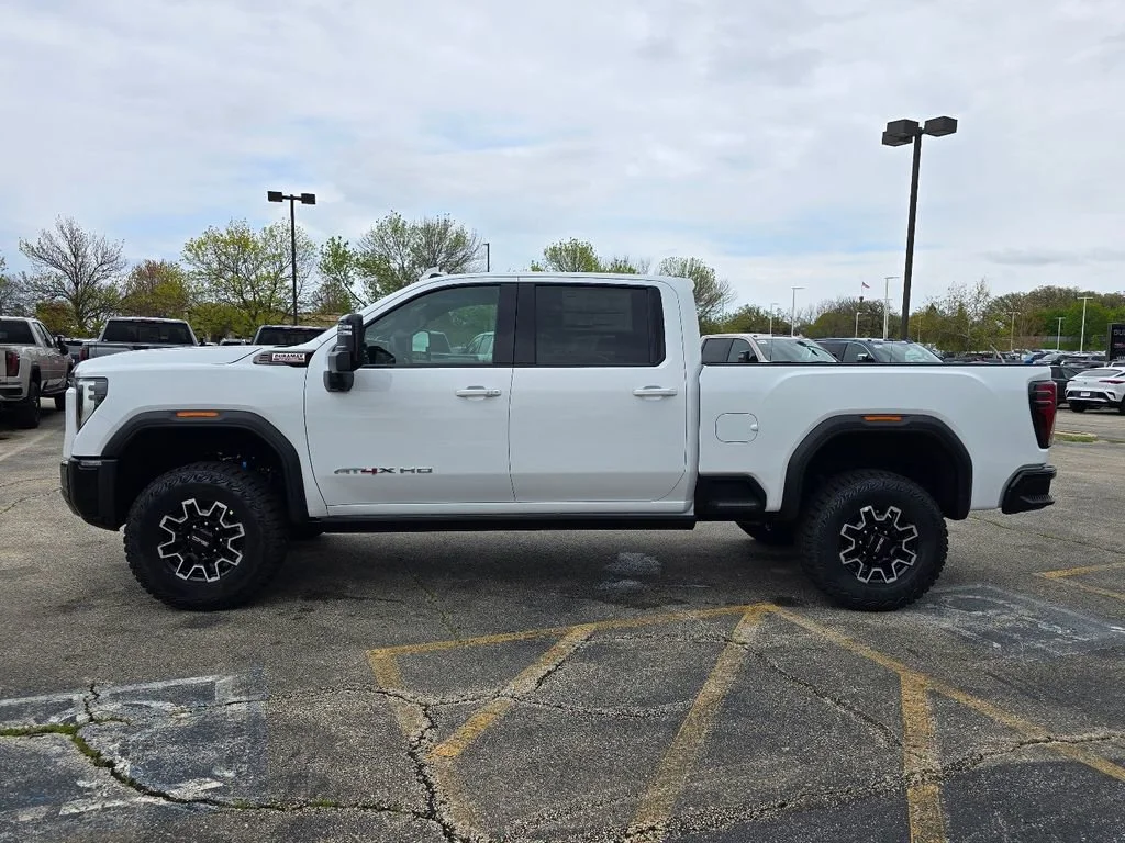 2026 GMC Sierra 2500HD AT4X - Photo 6