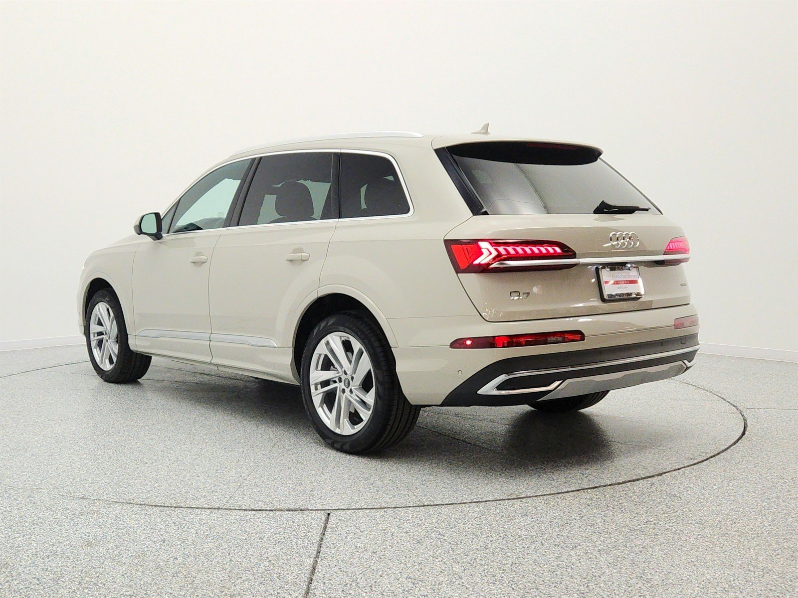 Used 2023 Vicuna Beige Metallic Audi Premium image 7