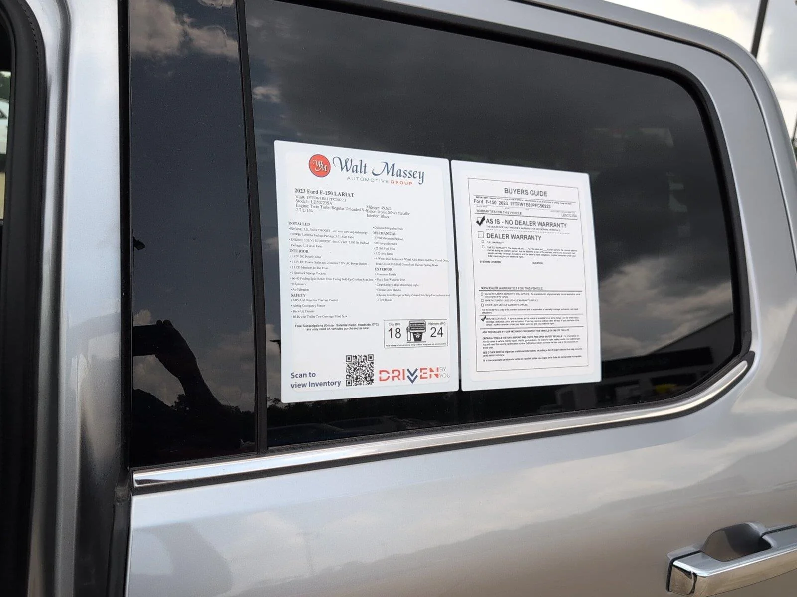 Used 2023 Iconic Silver Metallic Ford LARIAT image 19