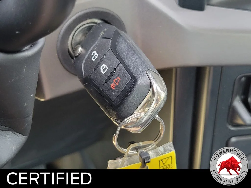 Used 2025 White Ford XL image 35