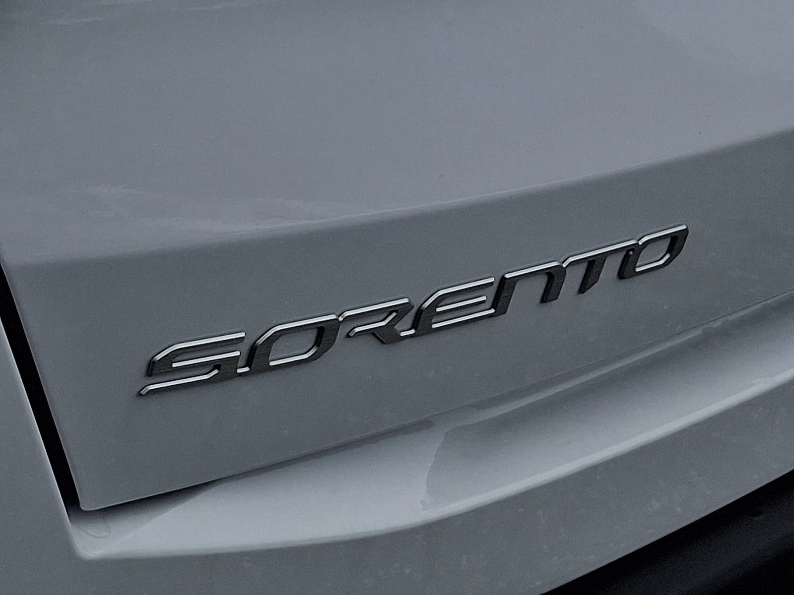 New 2026 White Kia S image 22