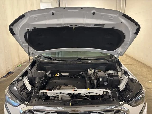 Used 2020 WHITE FROST TRICOAT GMC Denali image 8