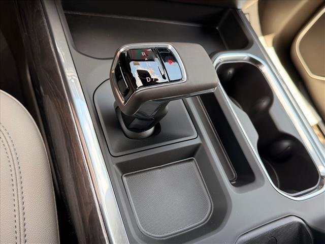2026 Chevrolet Silverado 1500 LTZ - Photo 15