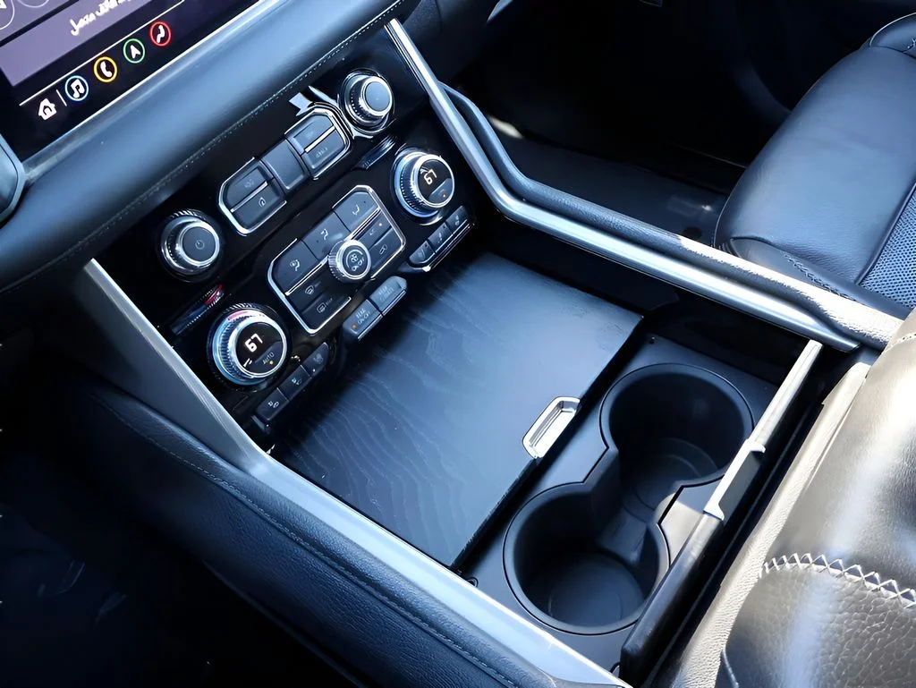2021 GMC Yukon Denali - Photo 29