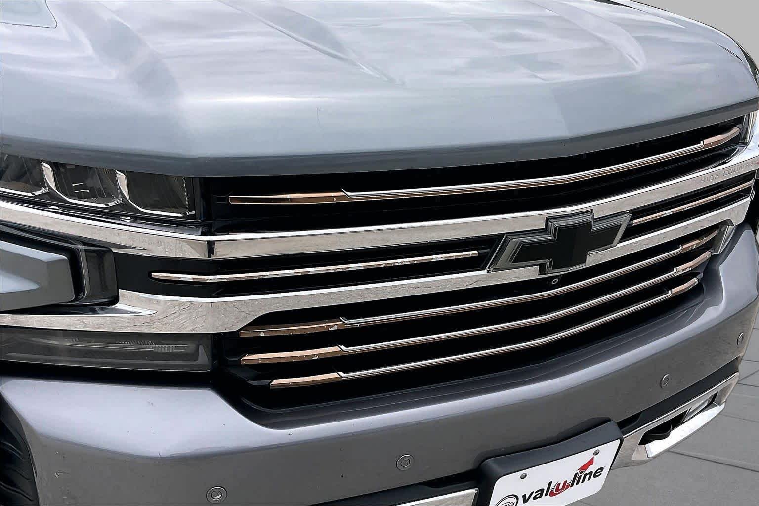 Used 2019 Satin Steel Metallic Chevrolet LTZ image 32
