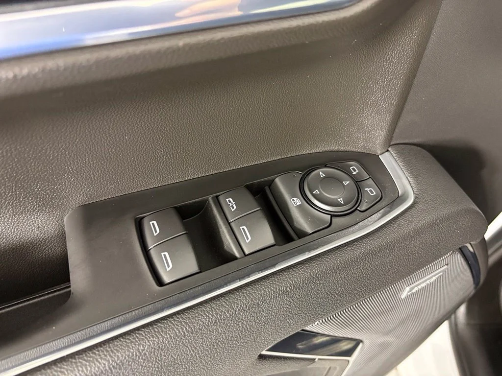 New 2026 Summit White Chevrolet LT Trail Boss image 18