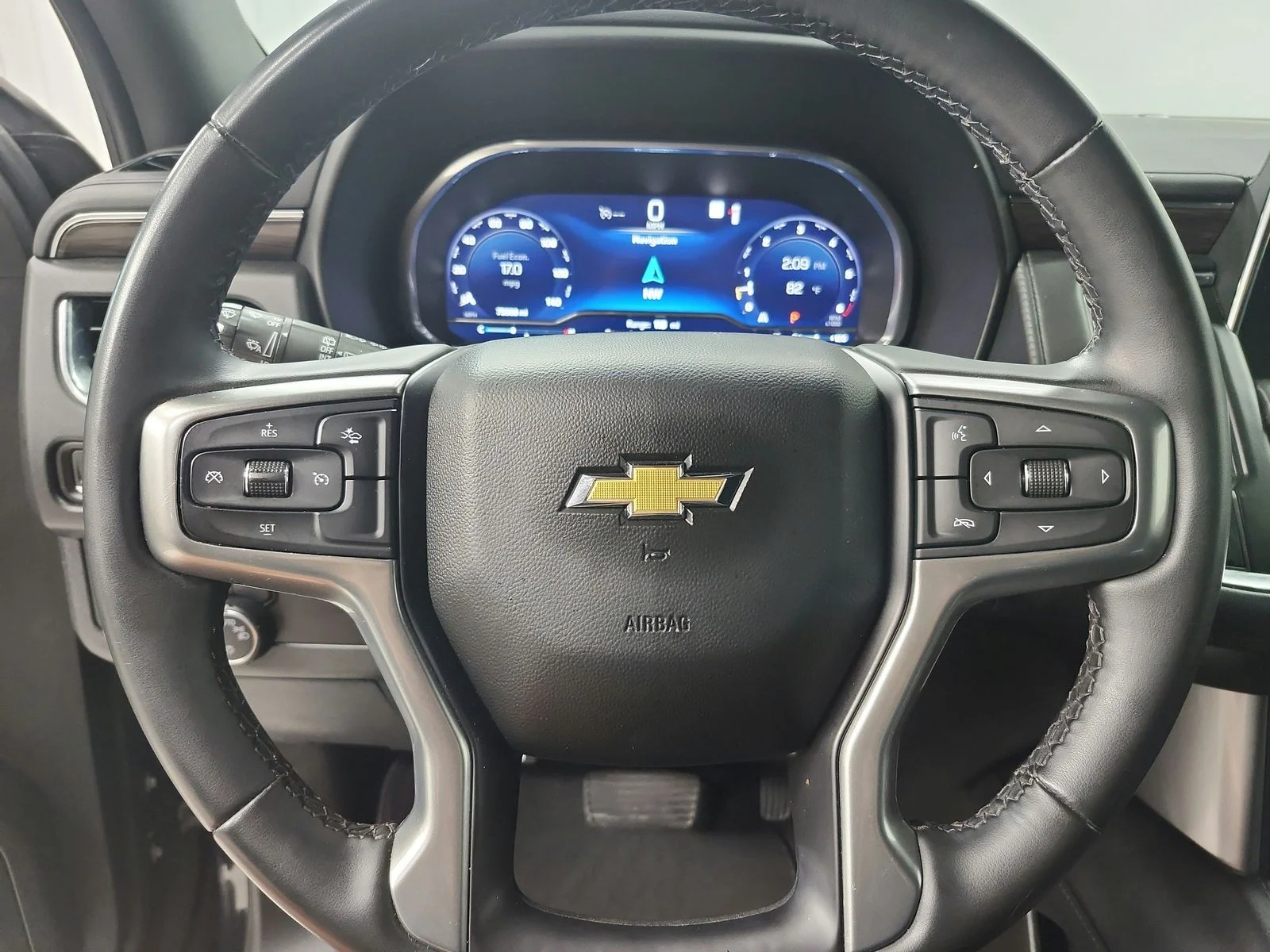 Used 2023 Gray Chevrolet LT image 22