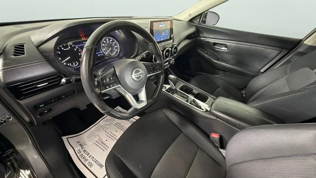 Used 2023 Gray Nissan SV Xtronic CVT image 18