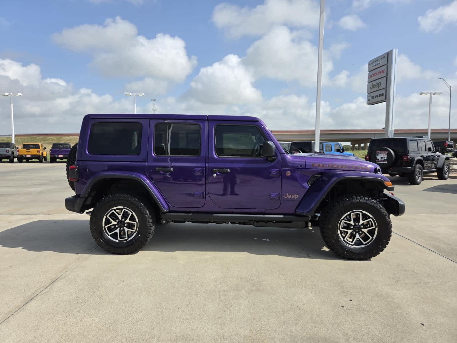 New 2026 Reign Jeep Rubicon image 6