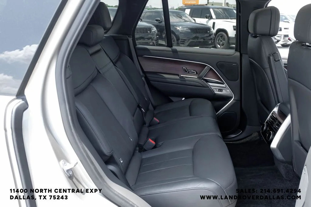 Certified Used 2023 Batumi Gold Premium Metallic Land Rover SE image 38