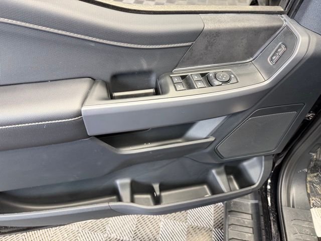 New 2026 Agate Black Metallic Ford XLT image 15