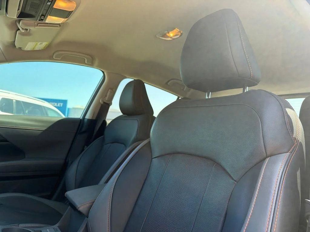 Used 2024 Silver Subaru Limited image 9