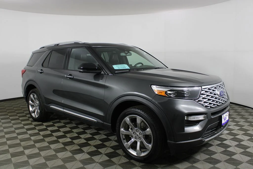 2020 Ford Explorer Platinum 4WD's photo