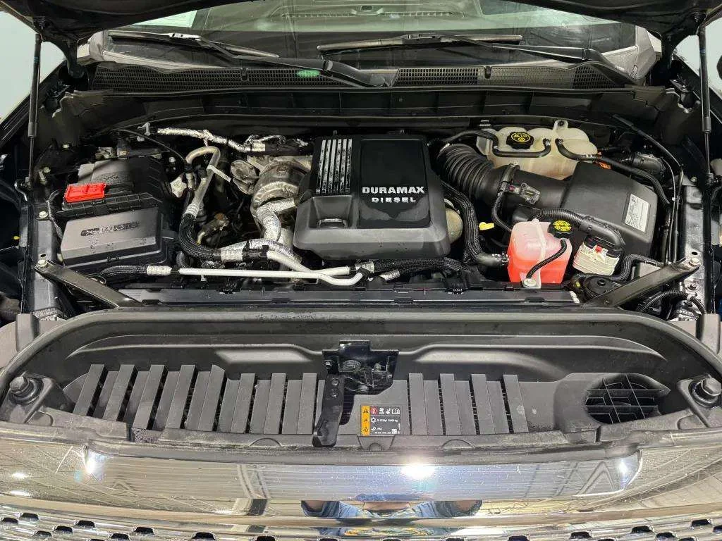 Used 2021 Green GMC Denali image 28