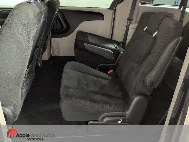 Used 2016 Beige Dodge SXT image 32