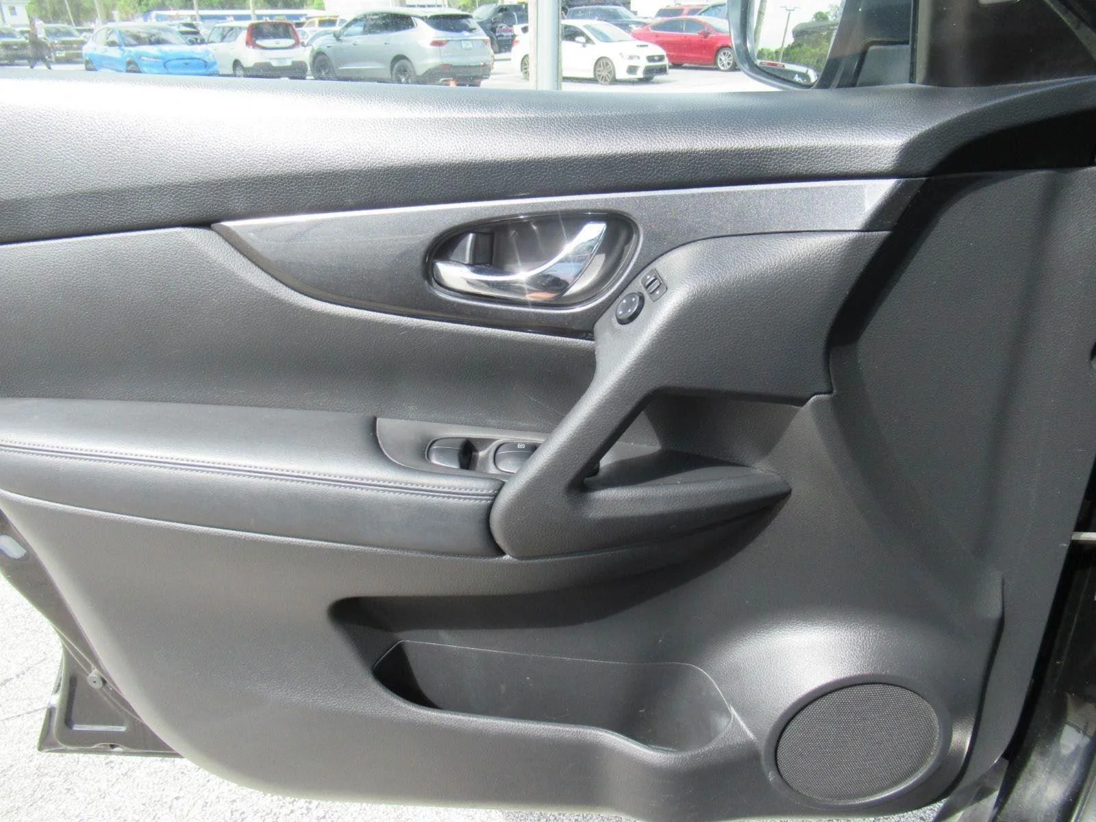 Used 2019 Black Nissan SV image 21