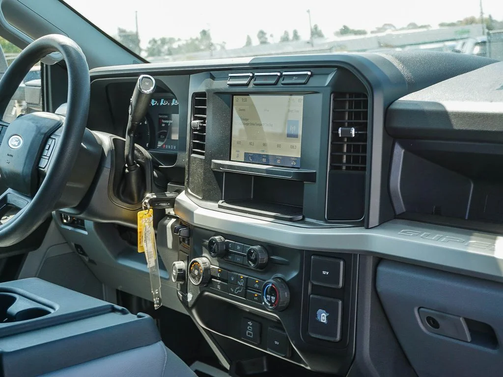 New 2024 White Ford XL image 15