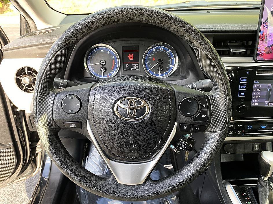 Used 2018 Black Sand Pearl Toyota LE image 14