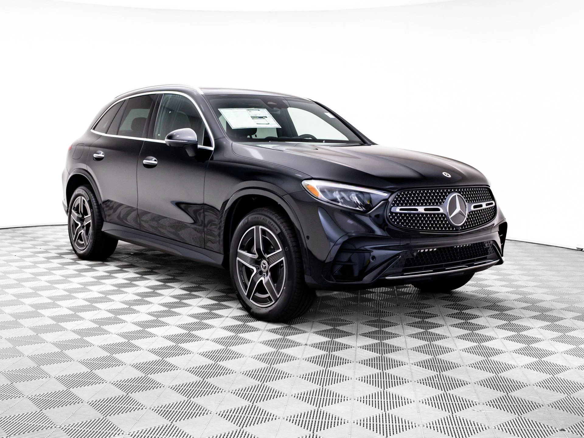 New 2026 Black Mercedes-Benz GLC 300 image 7