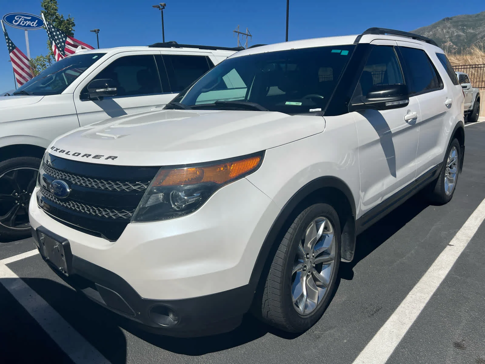 2015 Ford Explorer Sport 4x4's photo