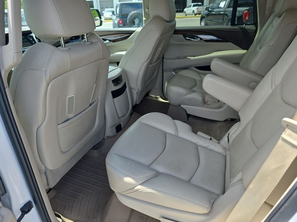 Used 2017 White Cadillac Base image 30