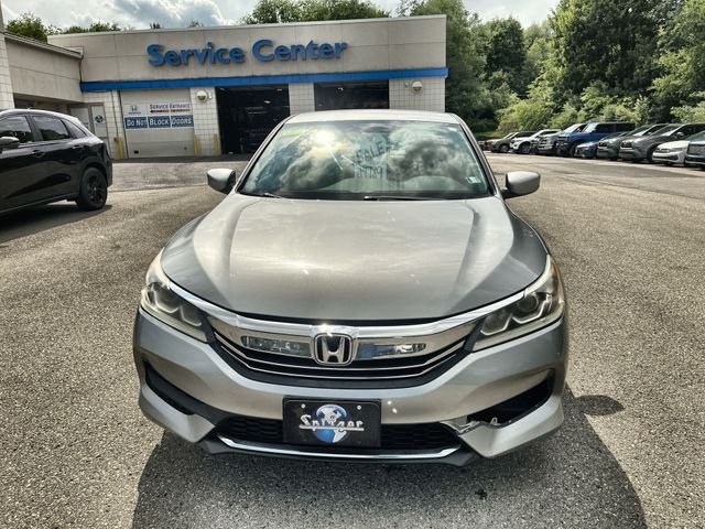 Certified Used 2016 Lunar Silver Metallic Honda LX image 11