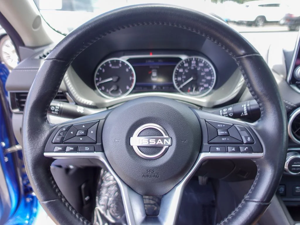 Used 2024 Blue Nissan SV image 12