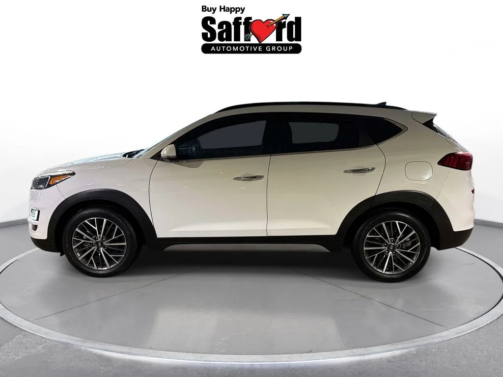 Used 2019 White Hyundai Ultimate image 4