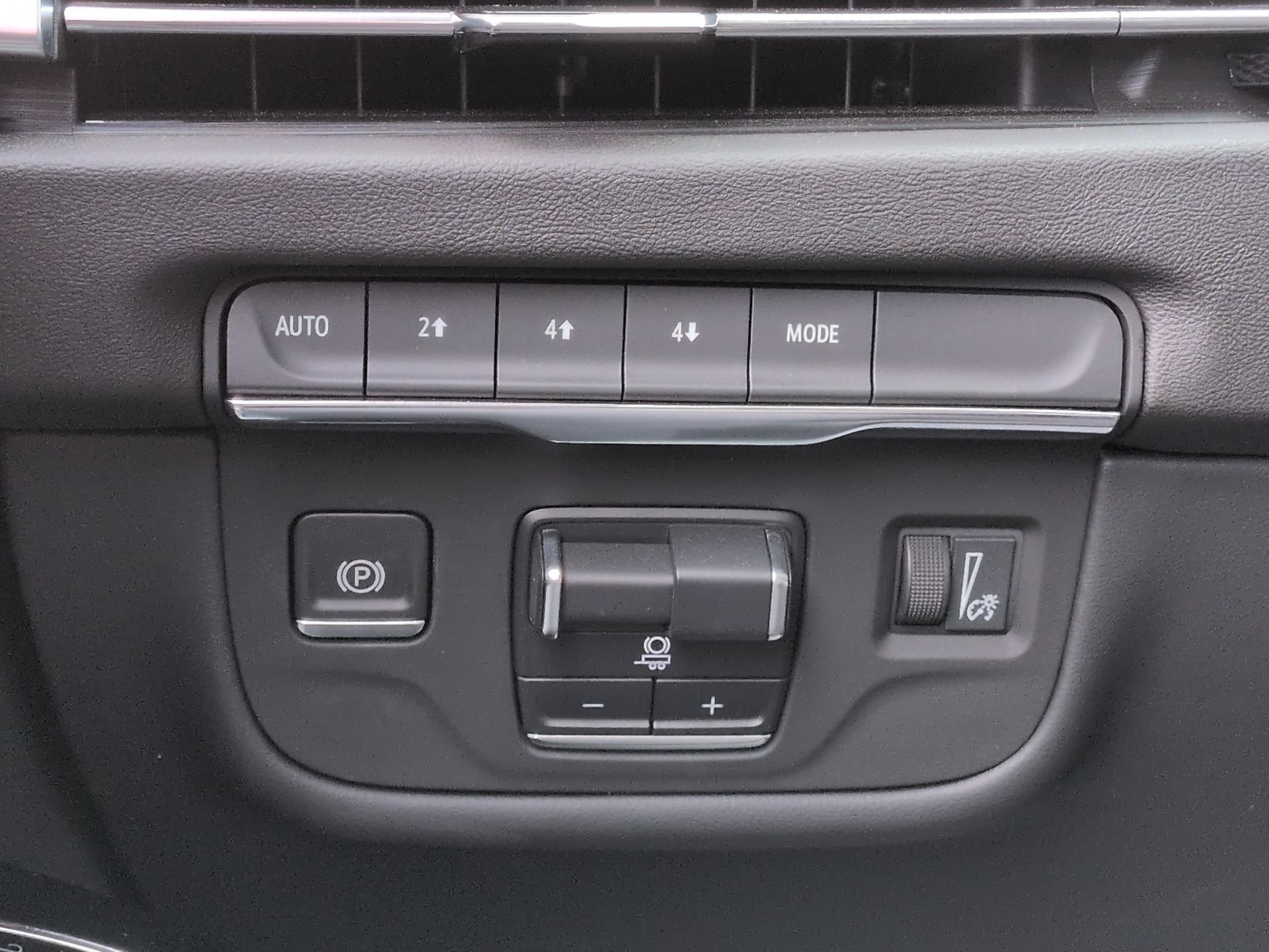 Used 2025 Gray Cadillac Sport image 18
