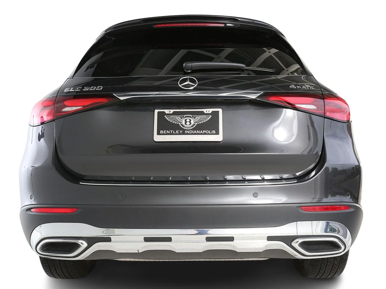 Used 2025 Gray Mercedes-Benz GLC 300 image 8
